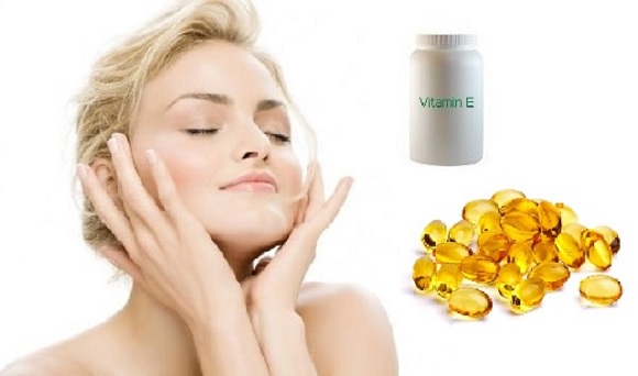 Vitamin E giúp làm giảm vết nhăn và xóa mờ các đốm thâm nám hiệu quả